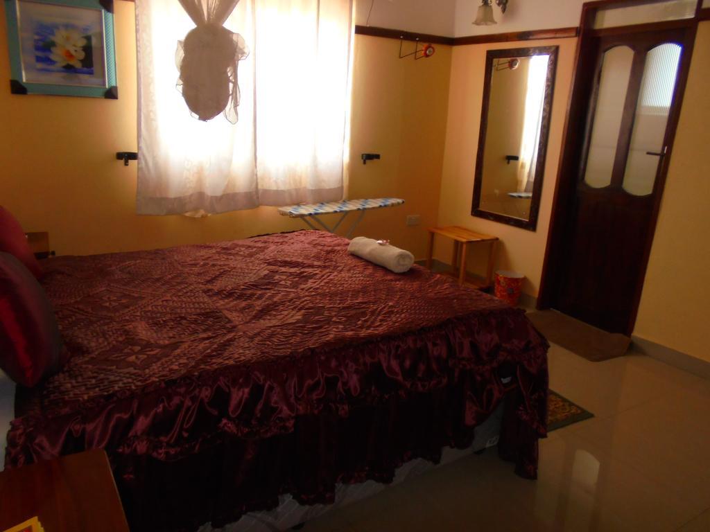 White Rose Lodge Livingstone Buitenkant foto