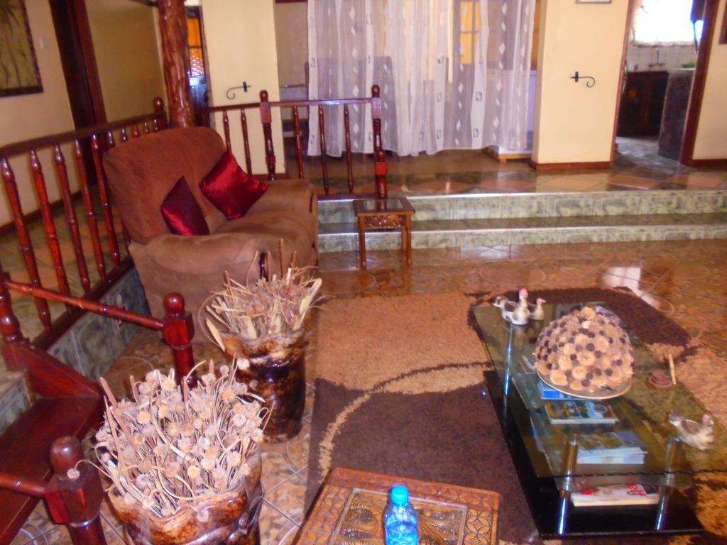 White Rose Lodge Livingstone Buitenkant foto